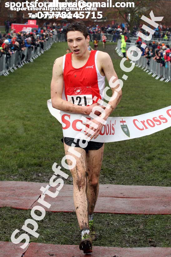 Intermediate boys 2019 New Balance English Schools Cross Country Champs, Temple Newsam, Leeds. Photo:  David T. Hewitson/Sports for All Pics